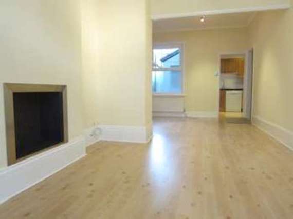 1 bedroom Flat to re...